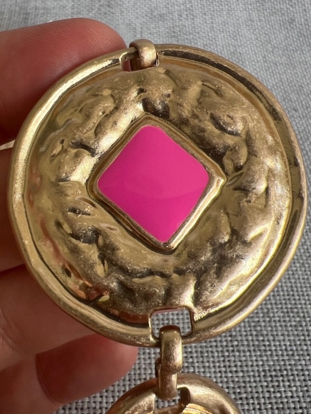 House of Harlow 1960 metal belt gold multicolor enamel NWT One size - Picture 3 of 14